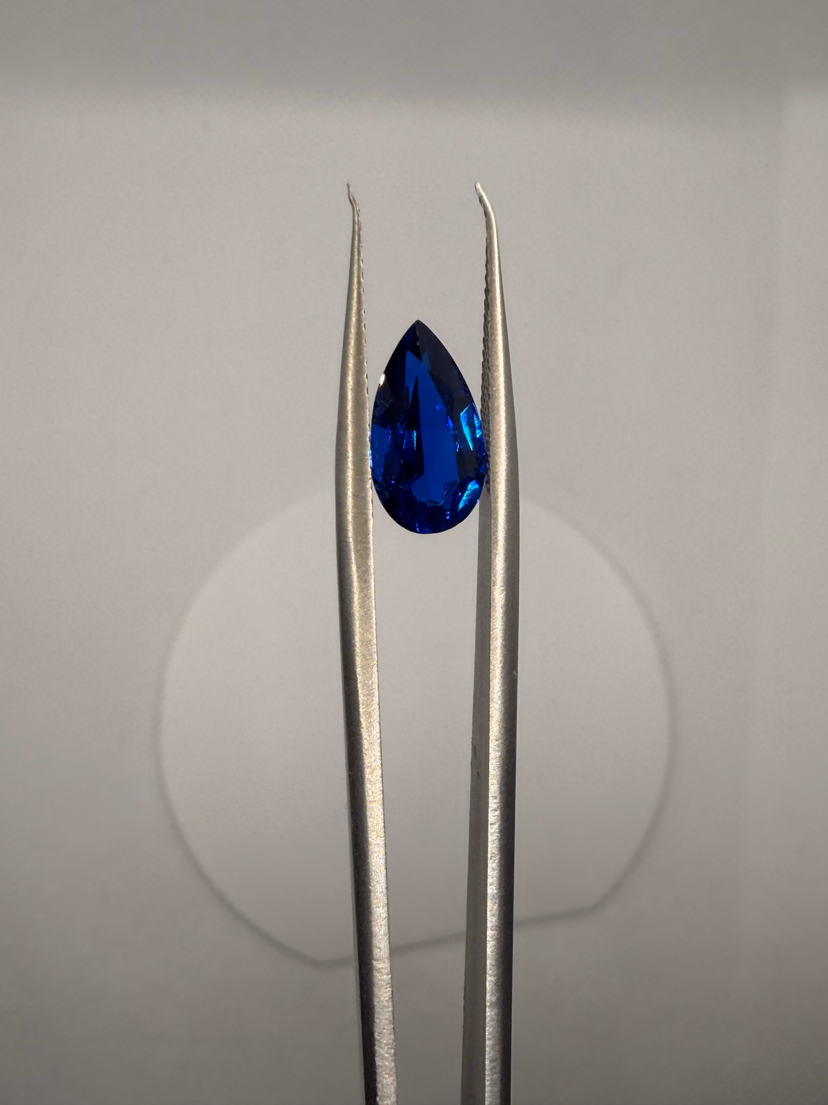 Loose Sapphire, custom cut